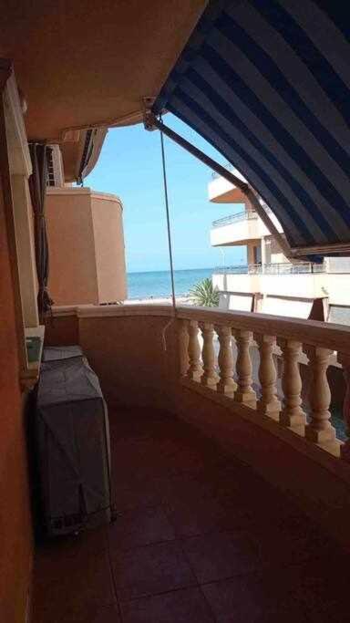 Vistas Al Mar A Escasos 50 Metros Leilighet Denia Eksteriør bilde